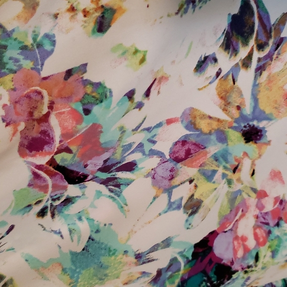 Apt.9 Floral Dress🌺 - Picture 8 of 11